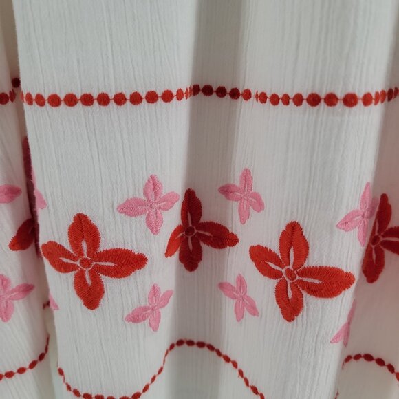 🌺 Boden Embroidered Boho Peasant Dress – White/Red/Pink – Size 4 (Like New!) - Picture 7 of 14
